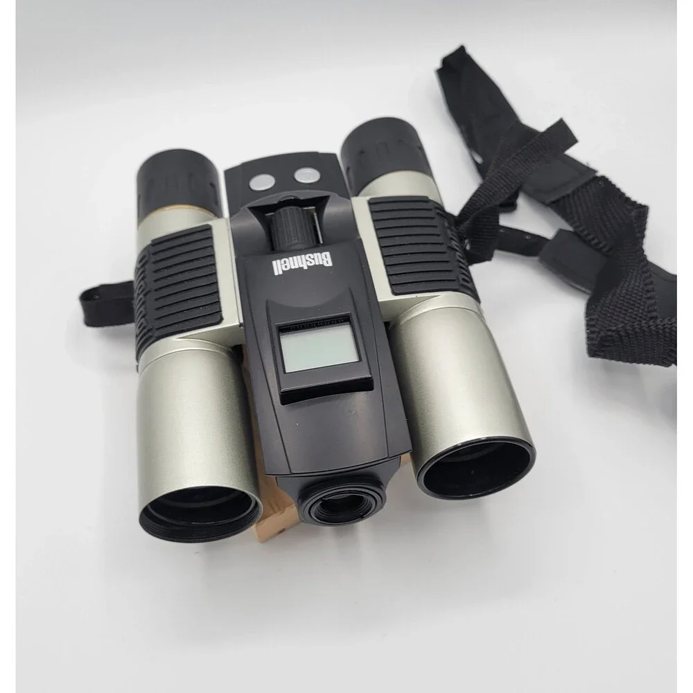 Bushnell Binoculars Scope Image View Built In Camera Records and Photos w/ Case